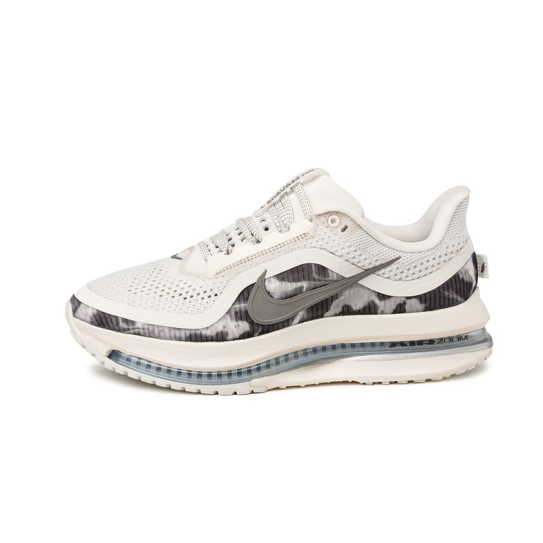 Nike Wmns Pegasus Premium - 37.5 / Phantom / Pencil Point / Anthracite

