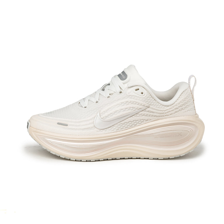 Nike Vomero Plus - 40 / Summit White / Chalk / Phantom / Pure Platinum
