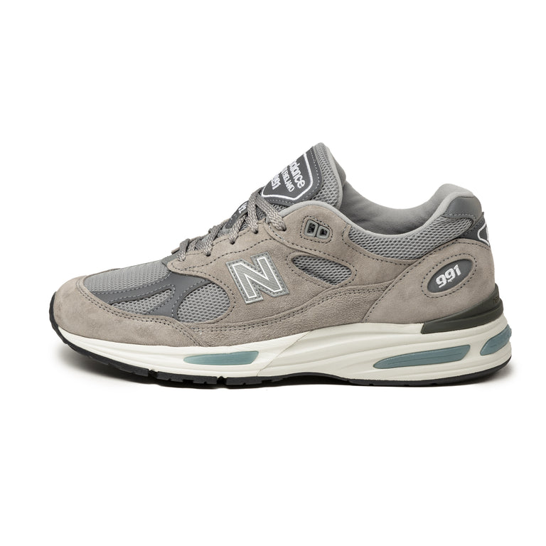 New Balance 991 v2 *Made in England* - 38 / Dove / Alloy / Silver
