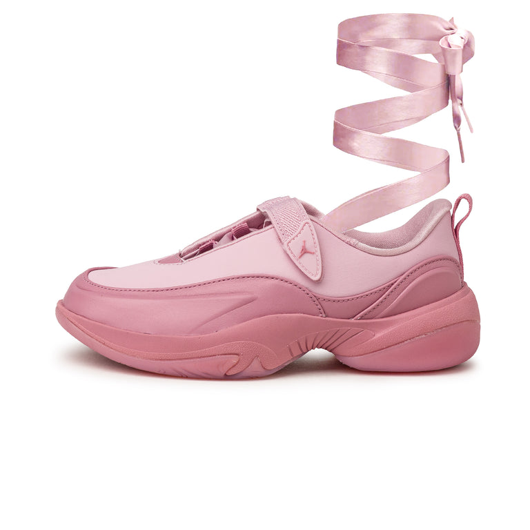 Nike Wmns Jordan Pointe - 40 / Iced Carmine / Coconut Milk / Elemental Pink
