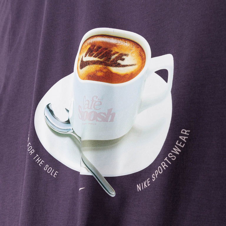 Nike Cafe Swoosh Mug T-Shirt - XL / Dark Raisin - 4