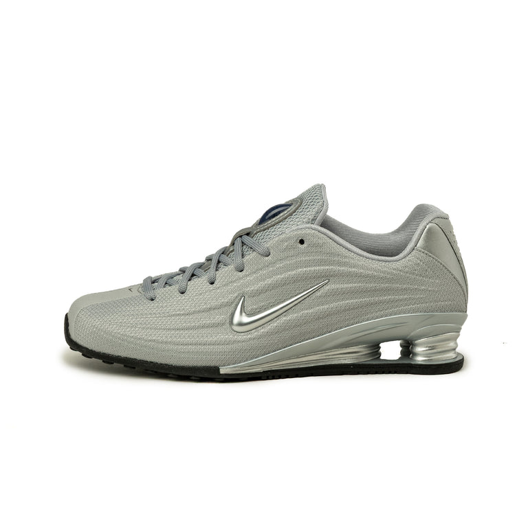 Nike Wmns Shox Z - 40.5 / Silver / Silver / Black / Metallic Silver
