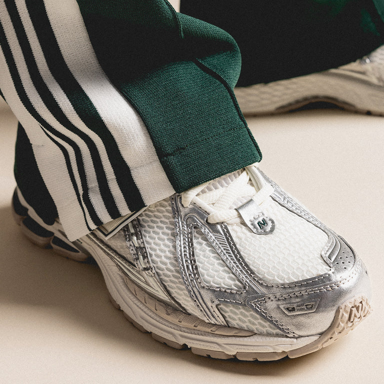 New Balance M1906REE onfeet