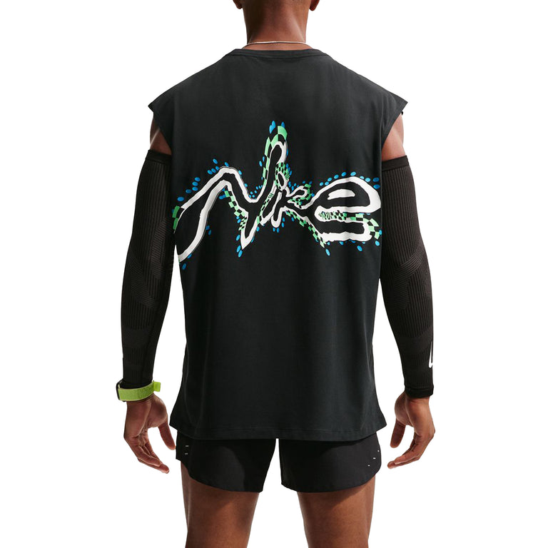 Nike	Dri-Fit Sleeveless Running T-Shirt - S / Black - 4
