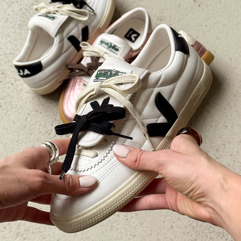 Veja x Magliano Panenka W onfeet