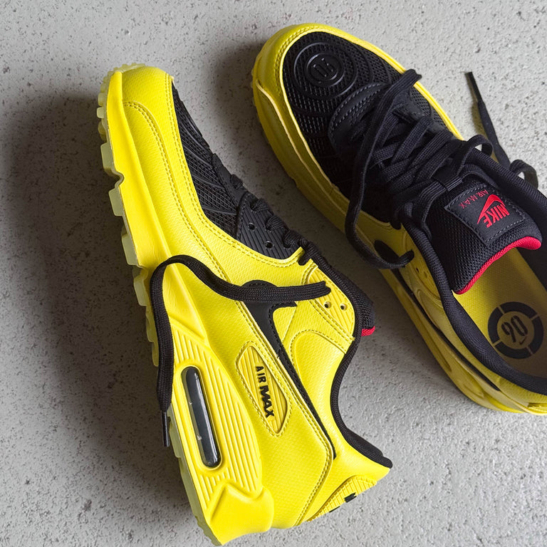 Nike	Air Max 90 *Laser 90* onfeet