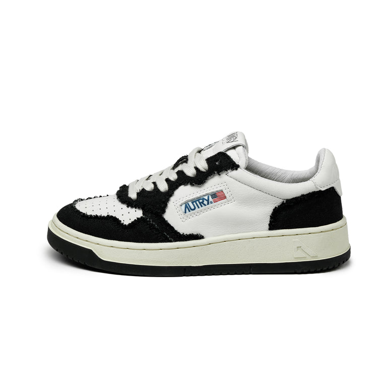 Autry Medalist W *Goat / Canvas* - 40 / Black - 1