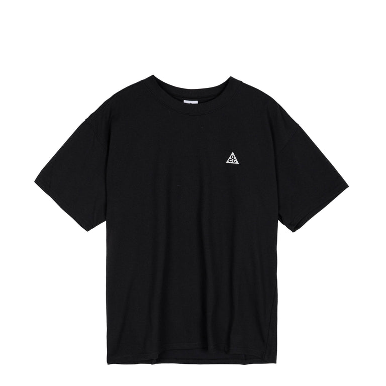 Nike	ACG Short-Sleeve T-Shirt - L / Black

