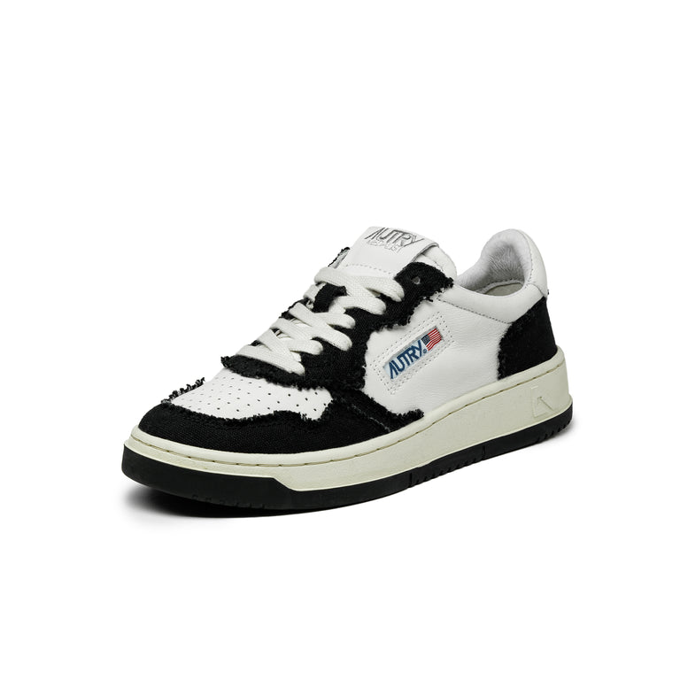 Autry Medalist W *Goat / Canvas* - 40 / Black - 2
