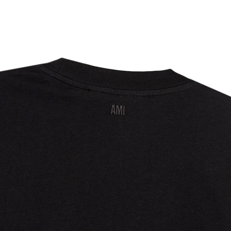 AMI Paris	Red Ami De Coeur T-Shirt - L / Black - 4