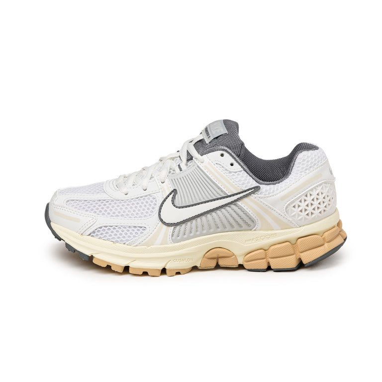 Nike Wmns Zoom Vomero 5 - 38 / Summit White / Summit White / Pure Platinum - 1