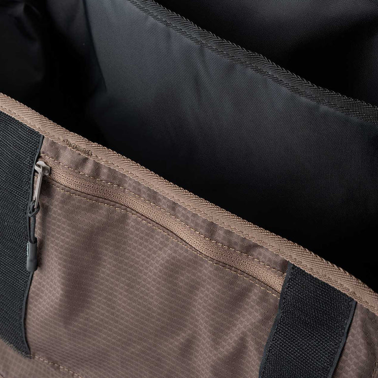 Gramicci Messenger Bag - 4