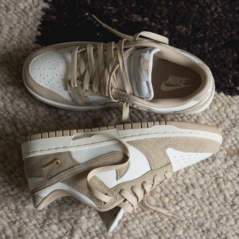 Nike Wmns Dunk Low onfeet