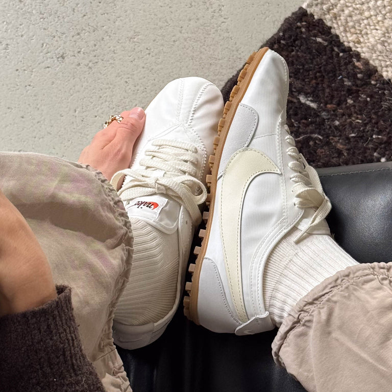 Nike Sneaker