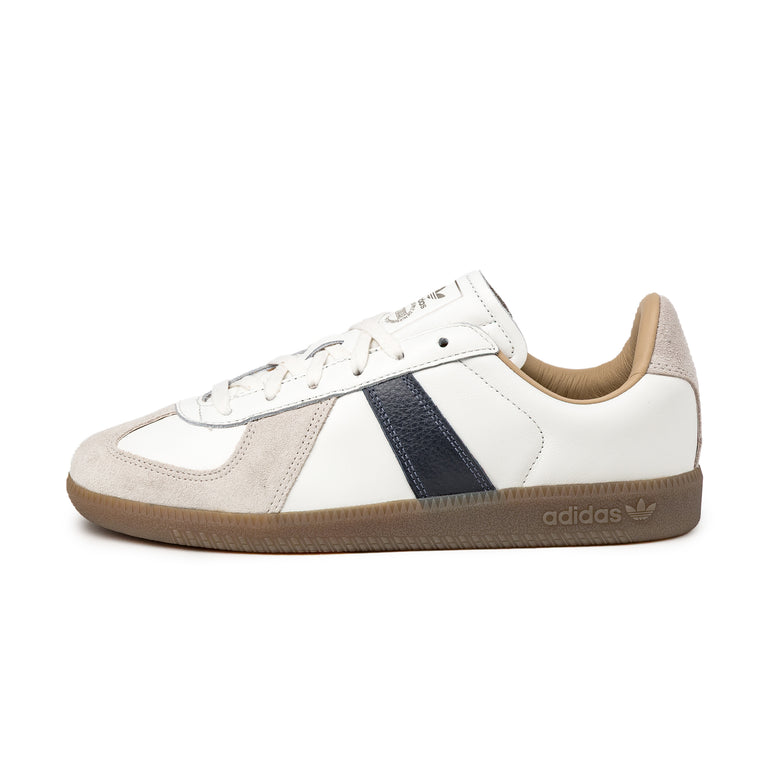 Adidas BW Army - 41 1/3 / Core White / Night Indigo / Gum
