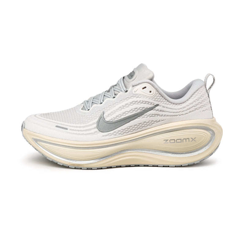 Nike Vomero Plus - 41 / Platinum Tint / Reflect Silver / Grey Fog
