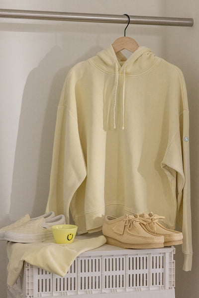 Shop the Look Pale Banana