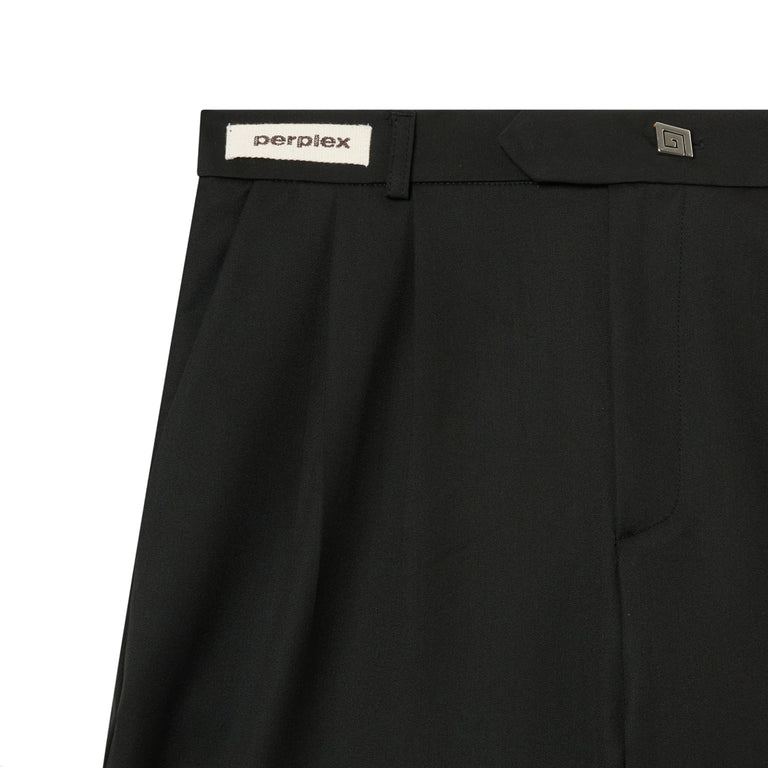 Perplex Pleated Shorts - XL / Black - 2