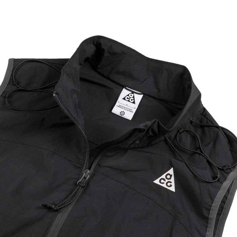 Nike	ACG *Death Bloom* Vest - S / Black / Anthracite / Summit White - 3