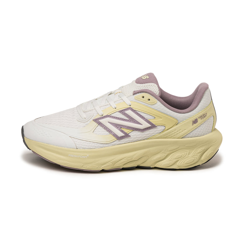New Balance 800 - 39.5 / Morel
