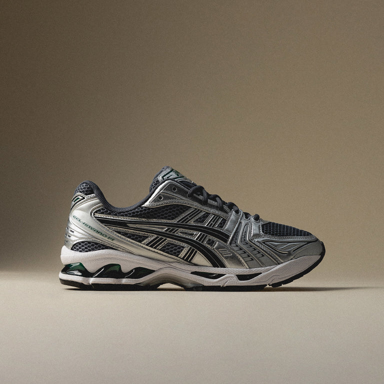 Asics GEL-Kayano 14 onfeet