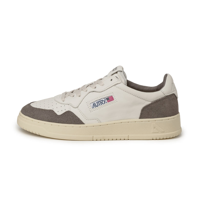 Autry Medalist *Goat / Suede* - 44 / White / Morel - 1