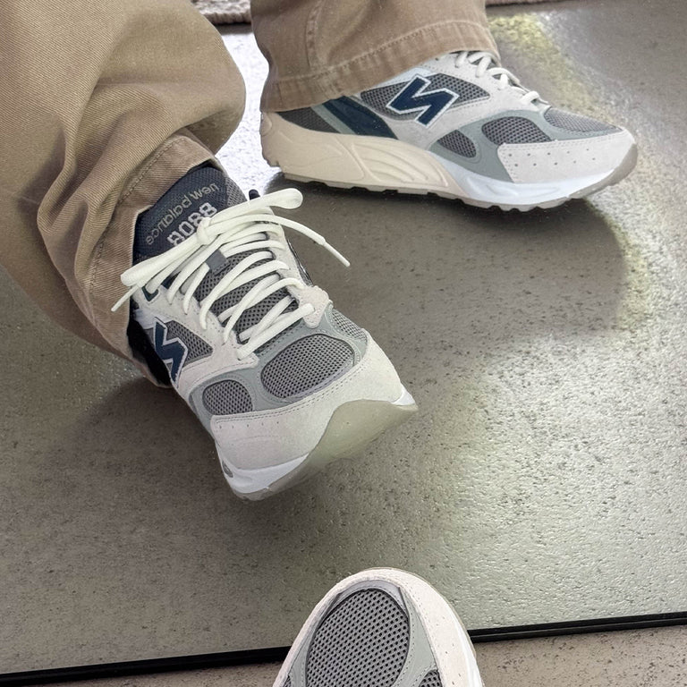 New Balance 880 onfeet