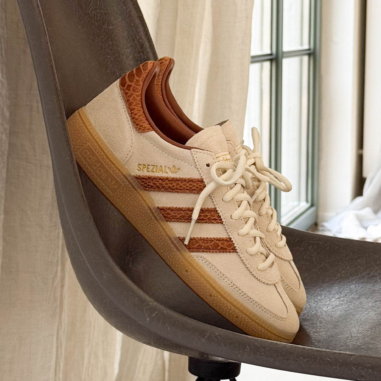 Adidas Handball Spezial W onfeet