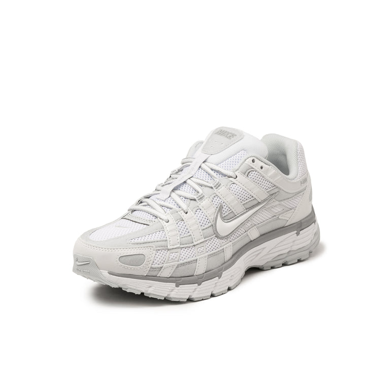 Nike Wmns P-6000 - 36 / Metallic Summit White / White / Pure Platinum - 2