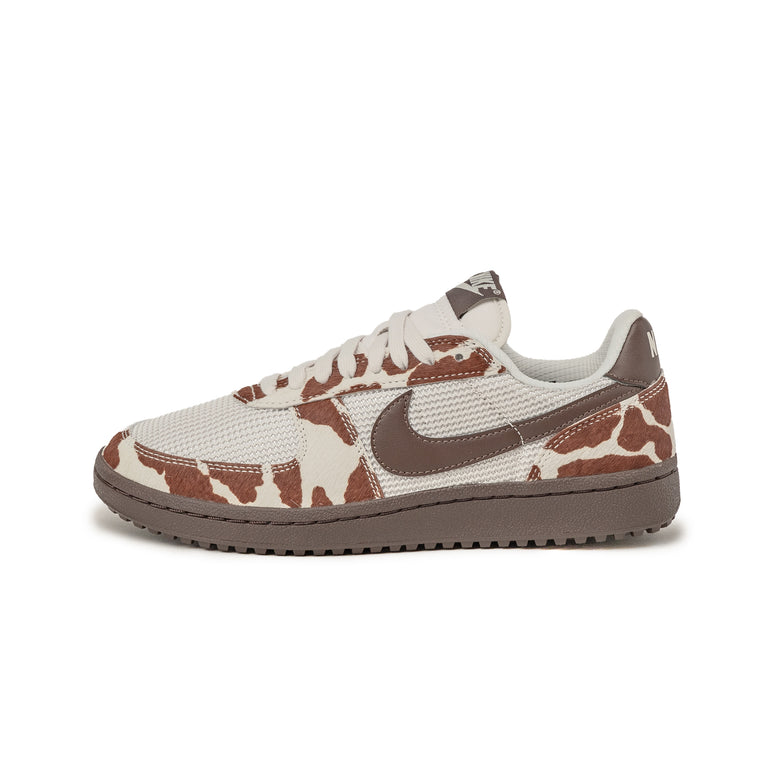 Nike Wmns Field General - 38.5 / Phantom / Baroque Brown
