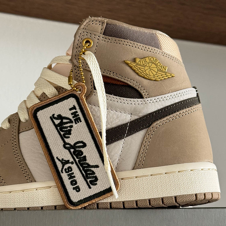 Nike Wmns Air Jordan 1 Retro High OG *Khaki* onfeet