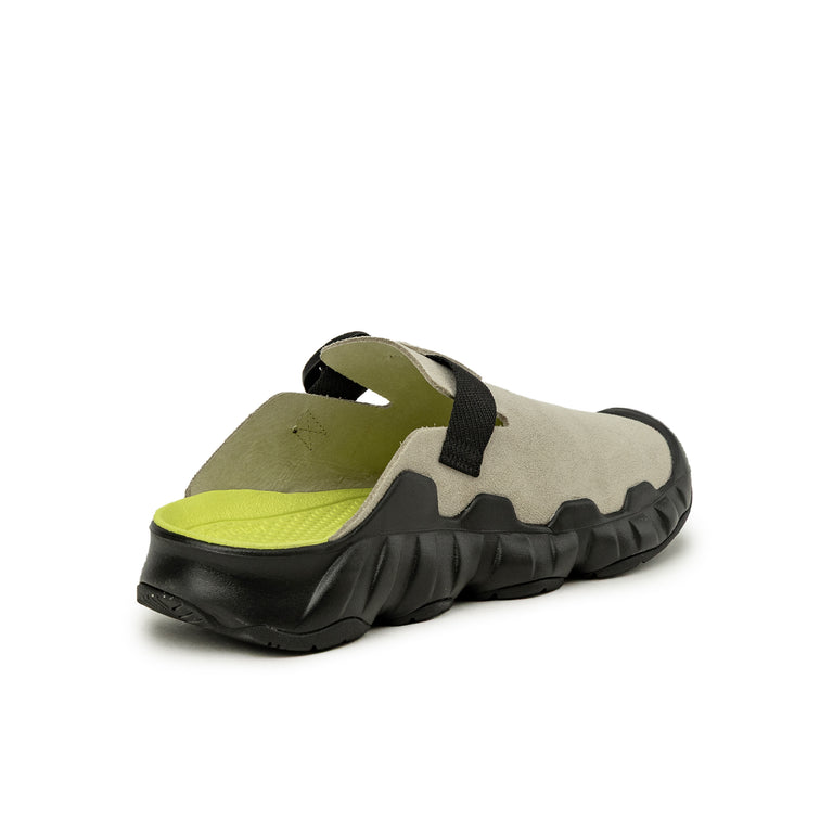 Keen x Metalwood Hyperport Clog - 44 / Plaza Taupe / Black - 4