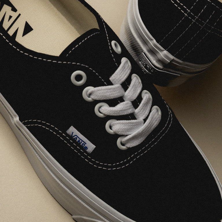 Vans Premium Authentic 44 LX onfeet