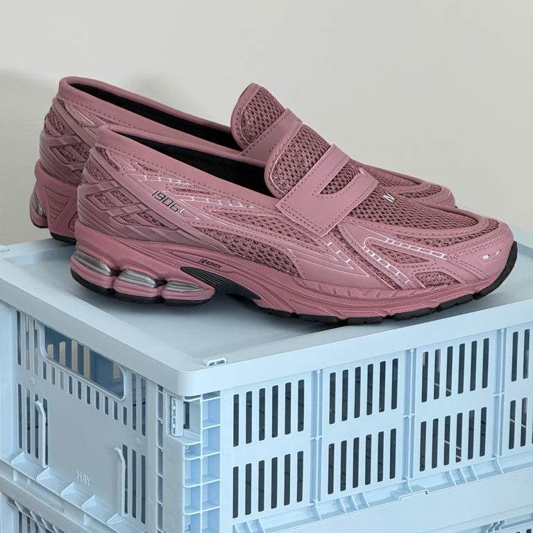 New Balance 1906L onfeet