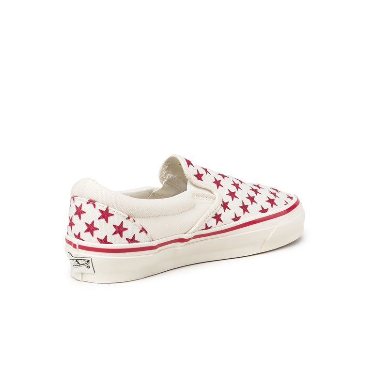 Vans Classic Slip-On *Stars* - 42 / White / Red - 3