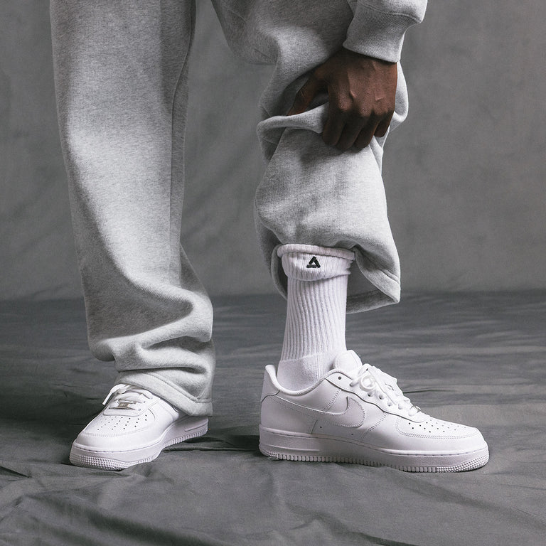Nike Air Force 1 '07 onfeet