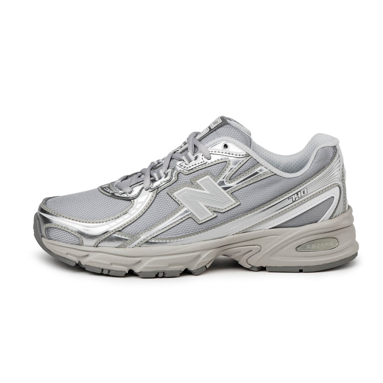 New Balance 740 - 36 / Metallic Silver 877 - 1