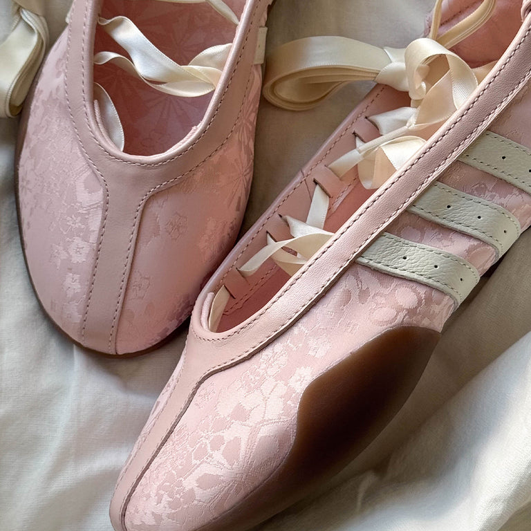 Adidas Taekwondo Mei Ballet W onfeet