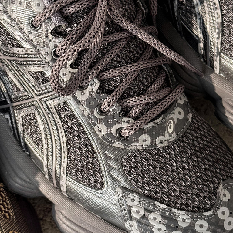 Asics US7-S GEL-Kinetic Fluent onfeet