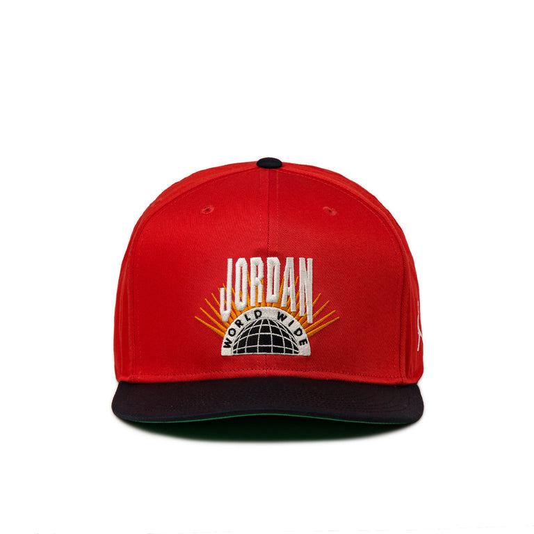 Nike Jordan Essentials Pro Structured Flat Bill Hat - S/M / Chile Red / Kelly Green / Sail
