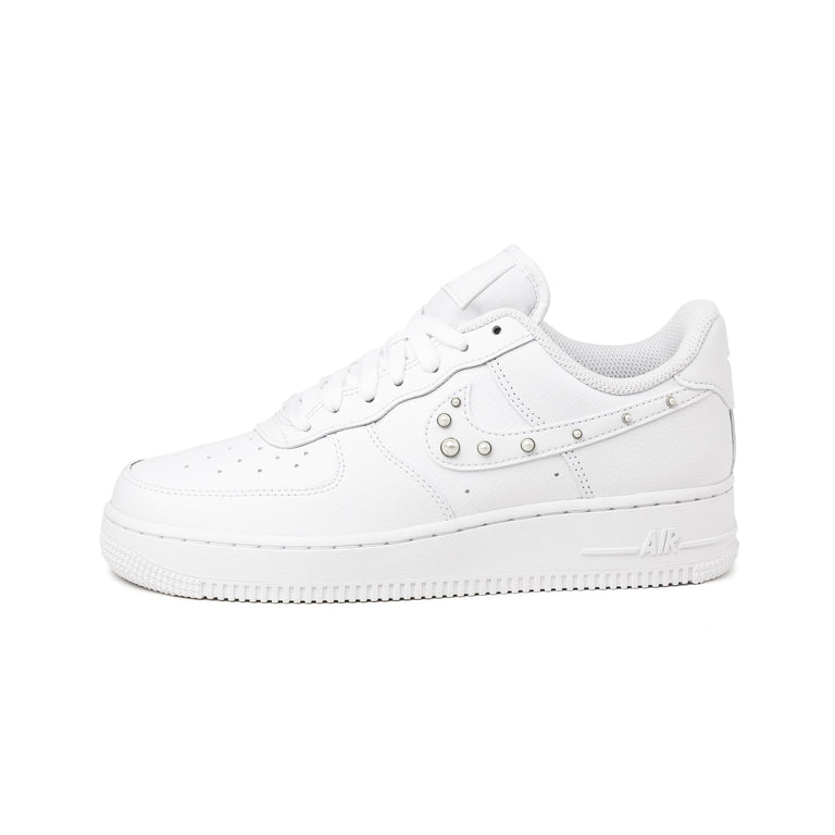 Nike Wmns Air Force 1 '07 *Pearlized* - 36 / White / White / Metallic Silver
