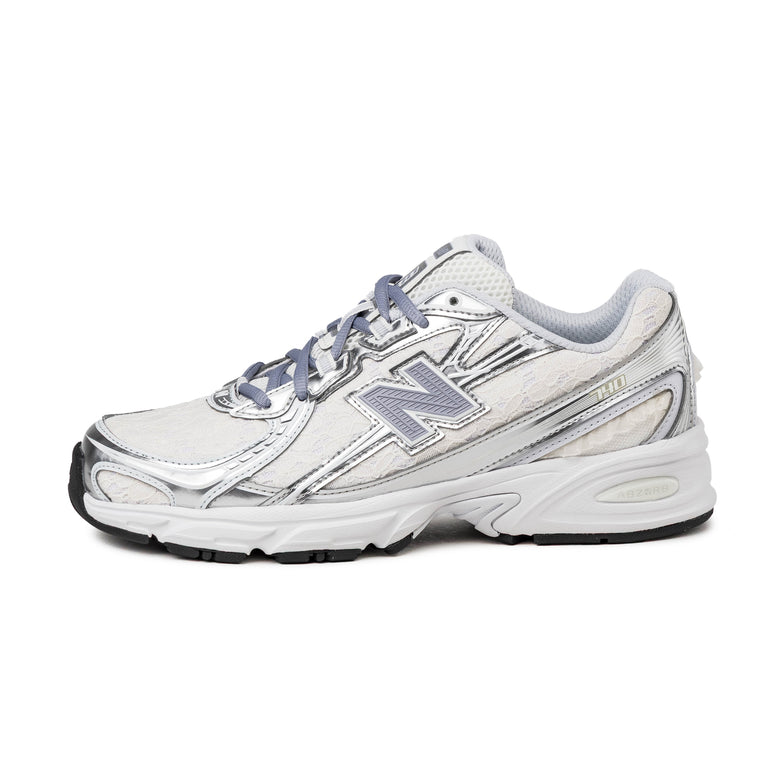 New Balance 740 - 42.5 / Linen / Silver Metallic - 1