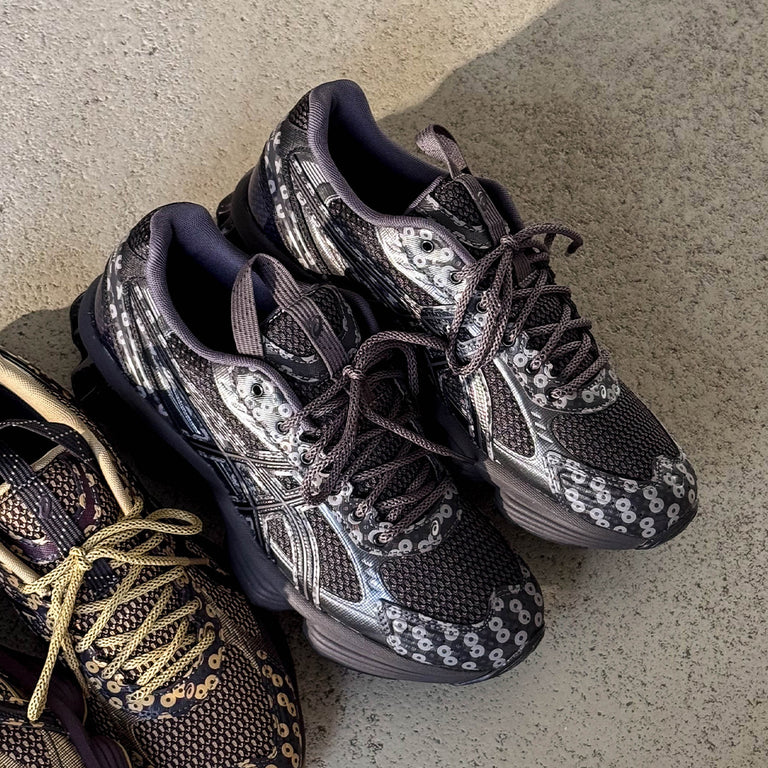 Asics US7-S GEL-Kinetic Fluent onfeet