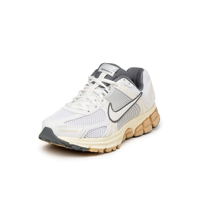 Nike Wmns Zoom Vomero 5 - 38 / Summit White / Summit White / Pure Platinum - 2