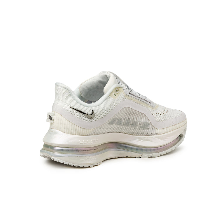 Nike Wmns Pegasus Premium - 37.5 / Summit White / White / Pure Platinum - 5