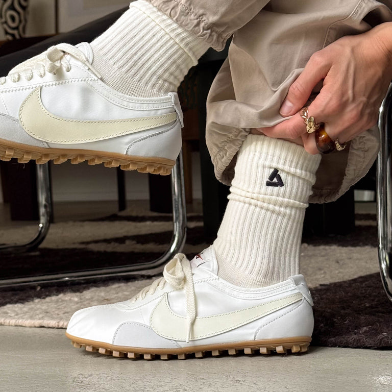 Nike Wmns Moon Shoe OG SP onfeet