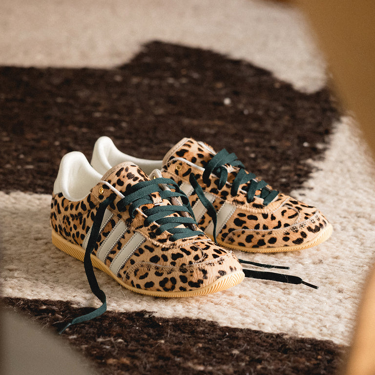 Adidas Japan W *Leo* onfeet