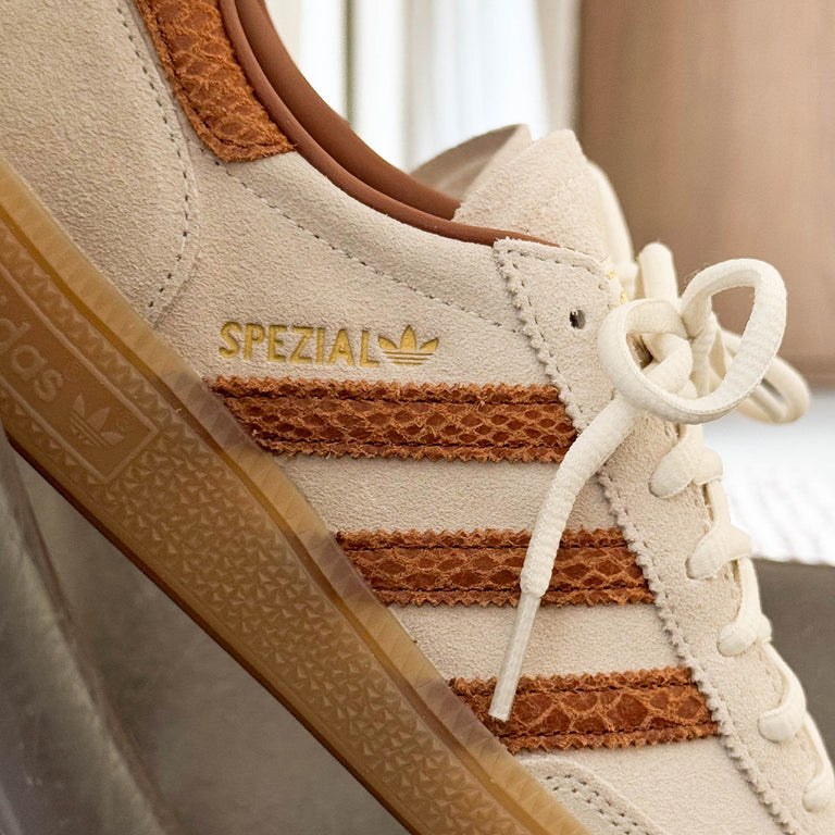 Adidas Handball Spezial W onfeet