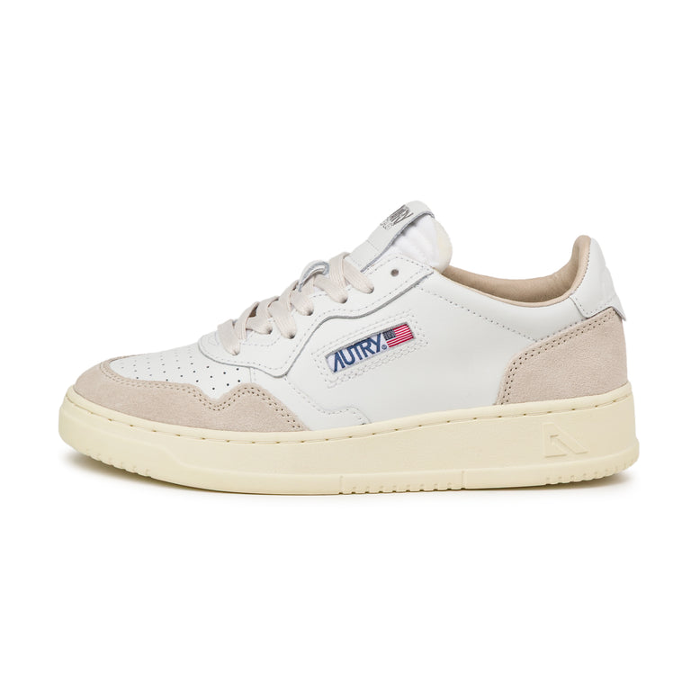 Autry Medalist *Leather / Suede* - 43 / White / White
