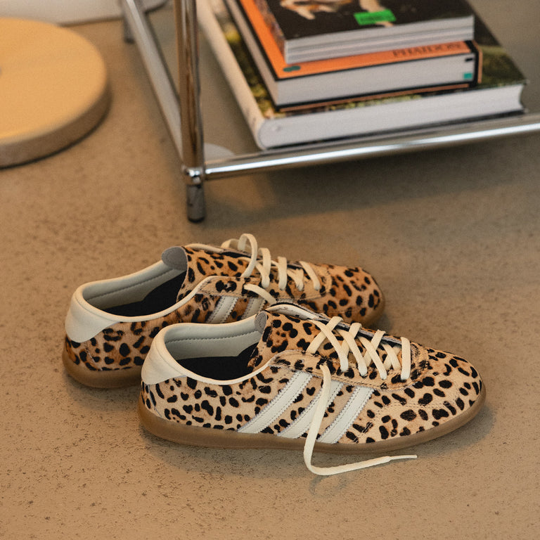 Adidas Gazelle Lo Pro W *Leo* onfeet